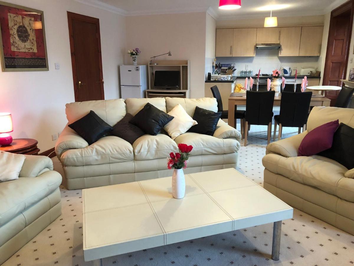 Executive Serviced Apartments 1 Forfar Exterior foto