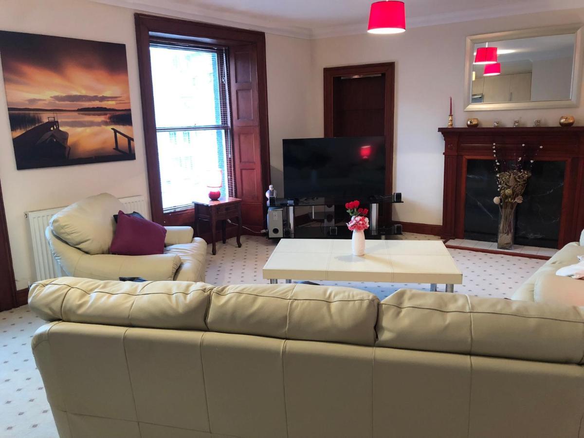 Executive Serviced Apartments 1 Forfar Exterior foto